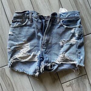 Abercrombie & fitch shorts. Annie high rise shorts. Size 25